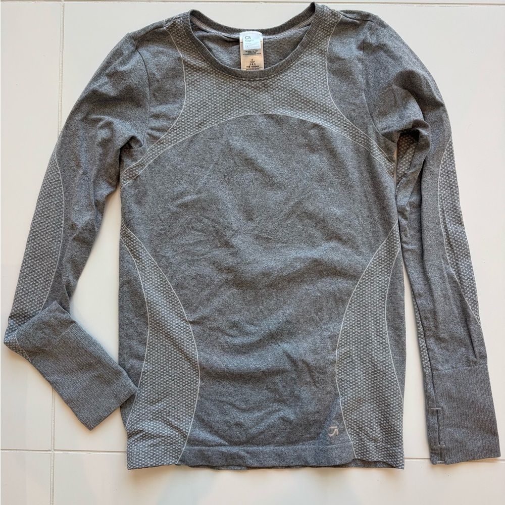 Gap Light Gray Patterned Athletic Long Sleeve Top… - image 1
